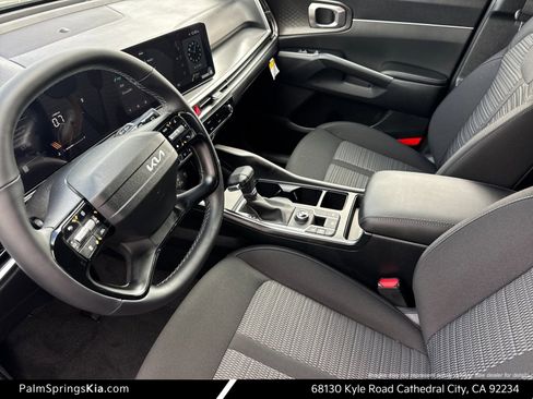 New 2026 Kia Sorento LX image 1