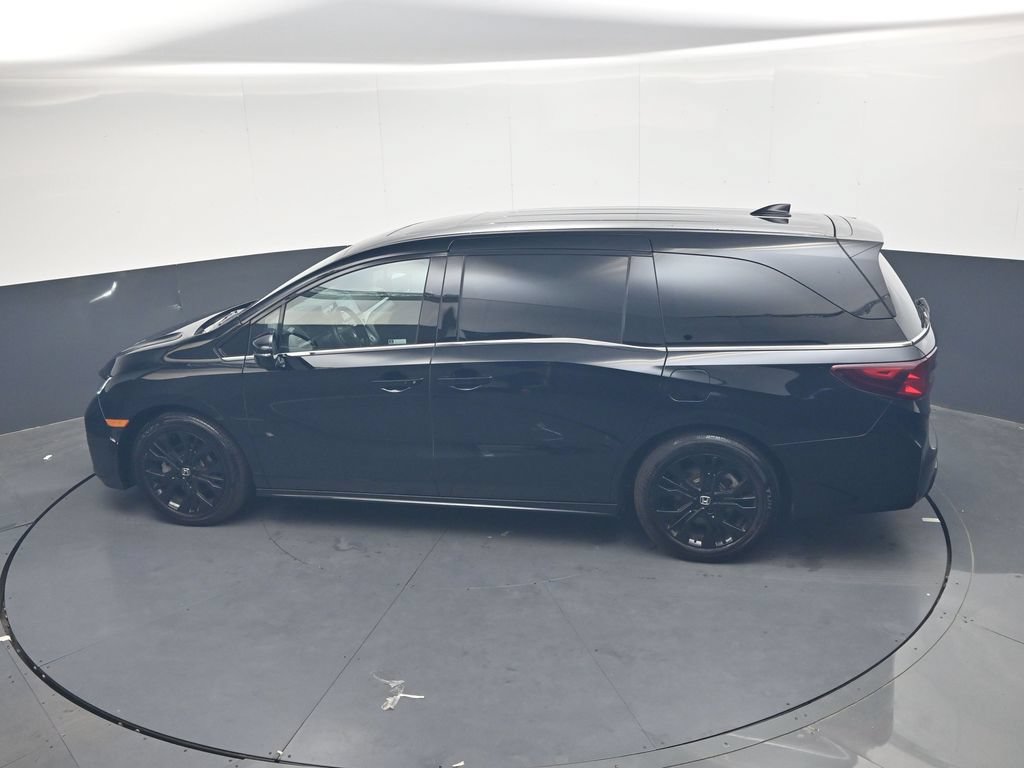 Used 2025 Honda Odyssey Sport-L image 19