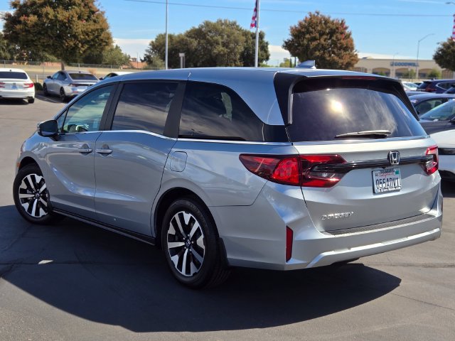 Certified 2026 Honda Odyssey EX-L image 6