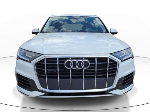 Used 2020 Audi Q7 3.0T Premium Plus image 2