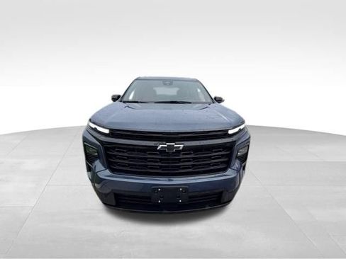 Certified 2024 Chevrolet Traverse LT w/ Enhanced Driving Package AWD/4WD image 3