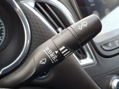 Used 2021 Chevrolet Malibu LT image 21