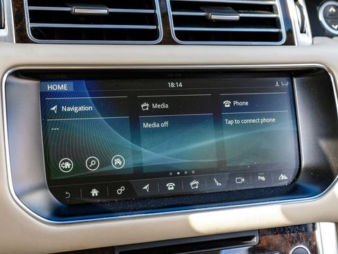 Used 2017 Land Rover Range Rover HSE AWD/4WD image 24