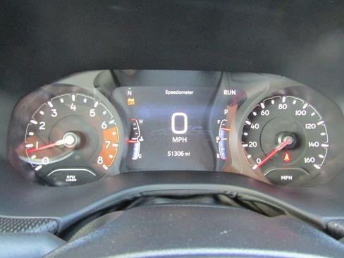 Used 2024 Jeep Compass Trailhawk AWD/4WD image 22