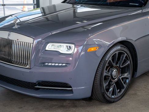 Used 2018 Rolls-Royce Wraith image 13