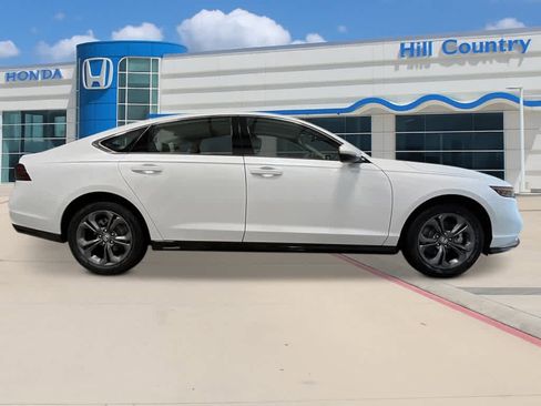 New 2026 Honda Accord EX-L image 6