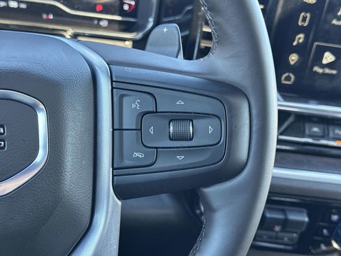 Used 2025 GMC Sierra 1500 SLT w/ SLT Premium Plus Package image 20