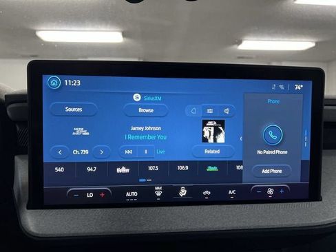 Used 2025 Ford Maverick XLT FWD image 13