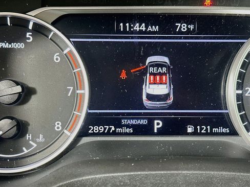 Used 2023 Nissan Rogue S FWD image 19