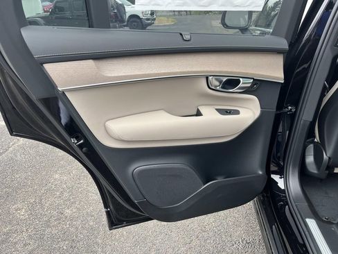New 2026 Volvo XC90 B6 Ultra AWD/4WD image 17