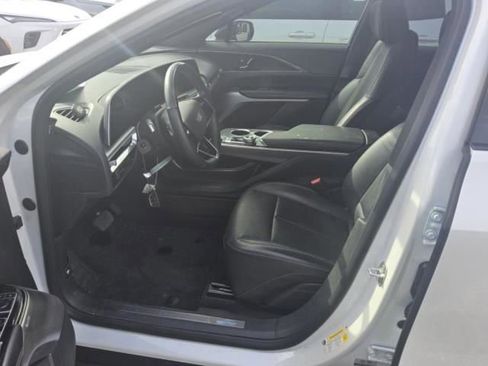 Used 2024 Cadillac Lyriq Sport image 6