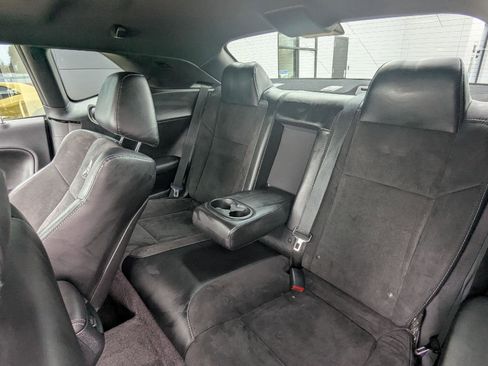 Used 2017 Dodge Challenger R/T Scat Pack w/ Leather Interior Group image 14