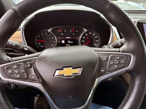 Certified 2022 Chevrolet Equinox Premier image 28