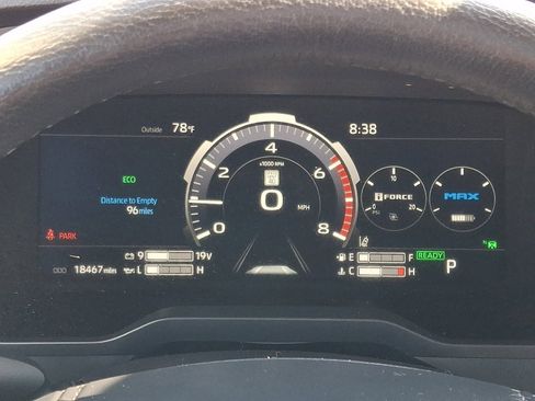 Used 2022 Toyota Tundra Limited image 21