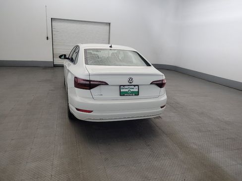 Used 2019 Volkswagen Jetta SE FWD image 6