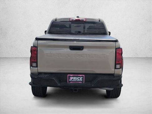 Used 2023 Chevrolet Colorado Trail Boss w/ Technology Package AWD/4WD image 7