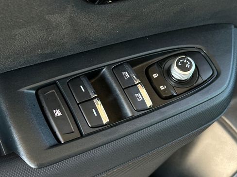 Used 2025 Subaru Forester Touring AWD/4WD image 13