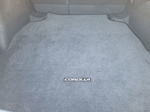 Used 2024 Toyota Corolla LE image 8