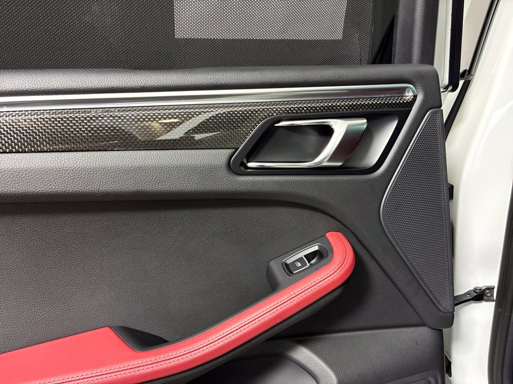 Used 2023 Porsche Macan GTS AWD/4WD image 28