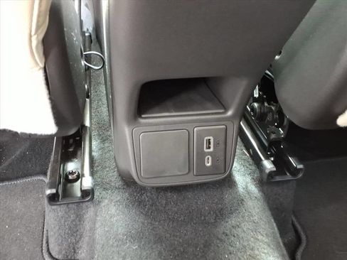 Used 2025 Buick Encore GX Sport Touring w/ Advanced Technology Package AWD/4WD image 14