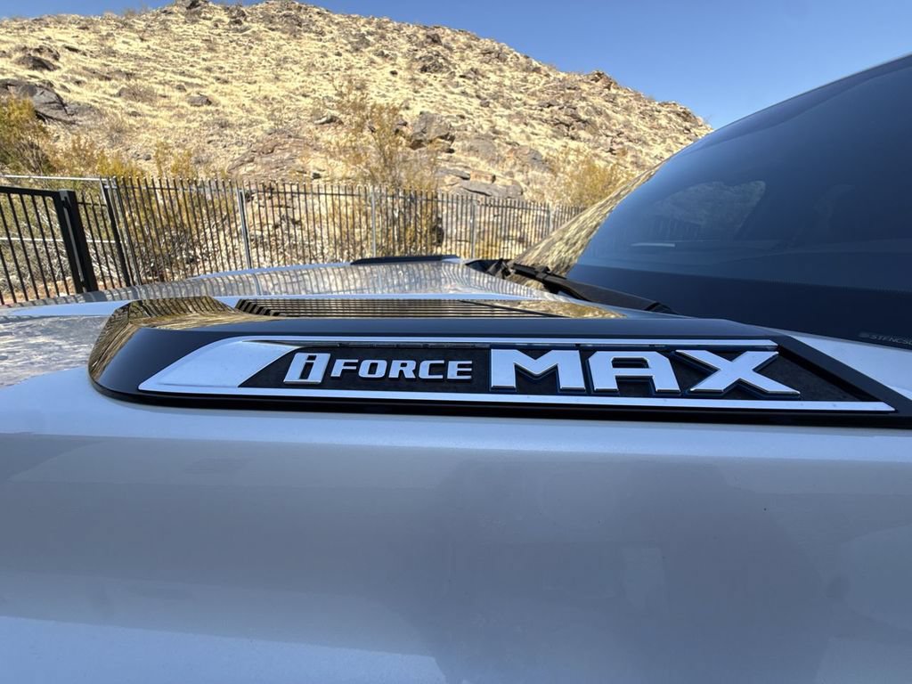 Used 2023 Toyota Tundra Platinum AWD/4WD image 33