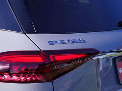 New 2026 Mercedes-Benz GLE 350 4MATIC image 9