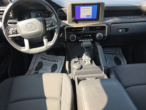 Certified 2024 Toyota Tacoma SR AWD/4WD image 19