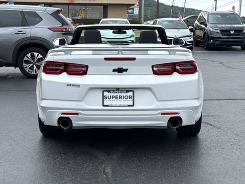 Used 2023 Chevrolet Camaro LT RWD image 4