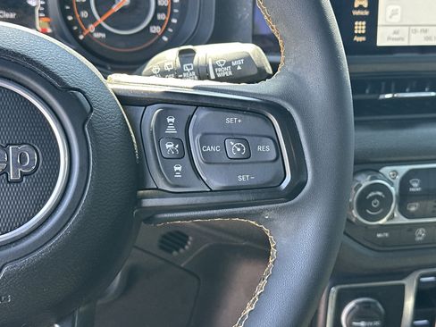 Used 2024 Jeep Wrangler Sport S AWD/4WD image 28