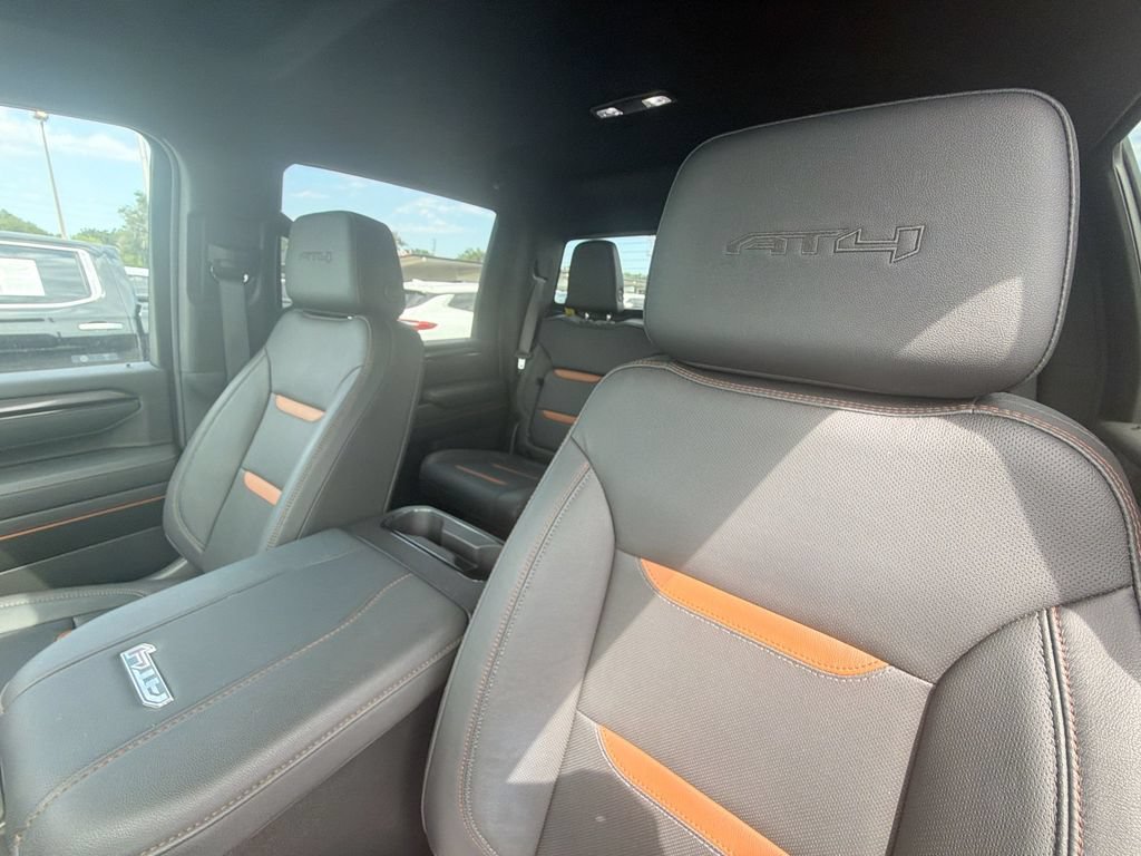 Certified 2025 GMC Sierra 2500 AT4 AWD/4WD image 32