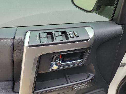Certified 2023 Toyota 4Runner Limited AWD/4WD image 27
