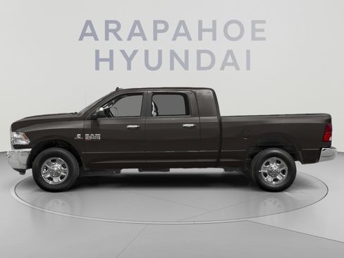 Used 2018 RAM 2500 Big Horn w/ Sport Appearance Group AWD/4WD image 3