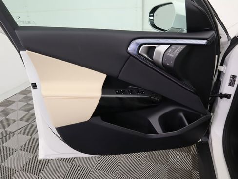 Used 2026 BMW X3 xDrive30 w/ Convenience Package image 26