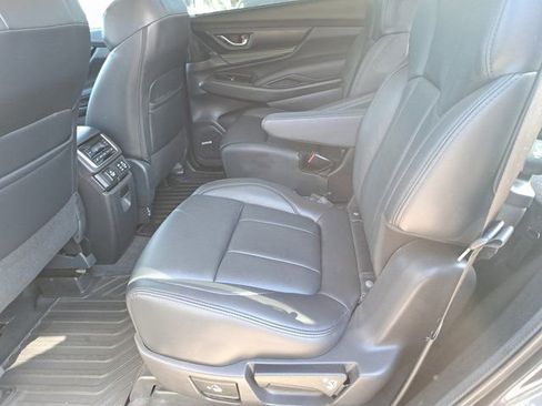 Used 2025 Subaru Ascent Bronze Edition w/ Popular Package #2 AWD/4WD image 25