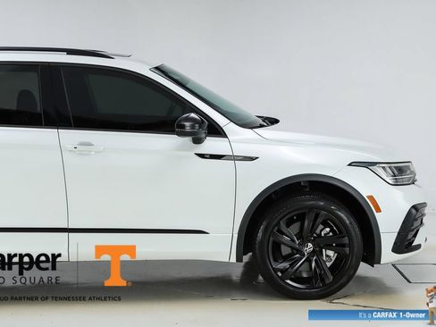 Used 2023 Volkswagen Tiguan SE R-Line FWD image 50