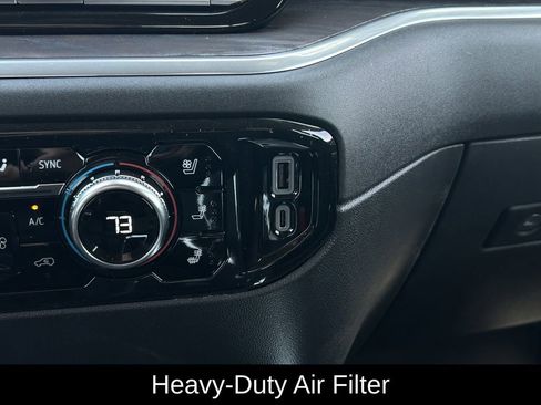 New 2026 GMC Sierra 1500 SLT image 19