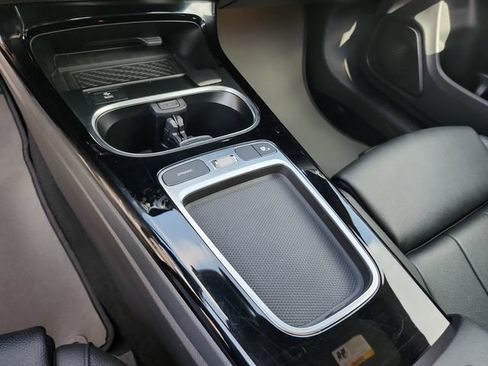 Used 2025 Mercedes-Benz CLA 250 image 27