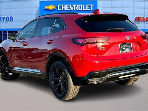 Used 2025 Buick Envision Sport Touring image 4