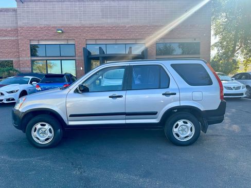 Used 2002 Honda CR-V LX image 4