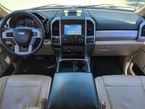 Used 2019 Ford F250 Lariat w/ Lariat Ultimate Package image 15