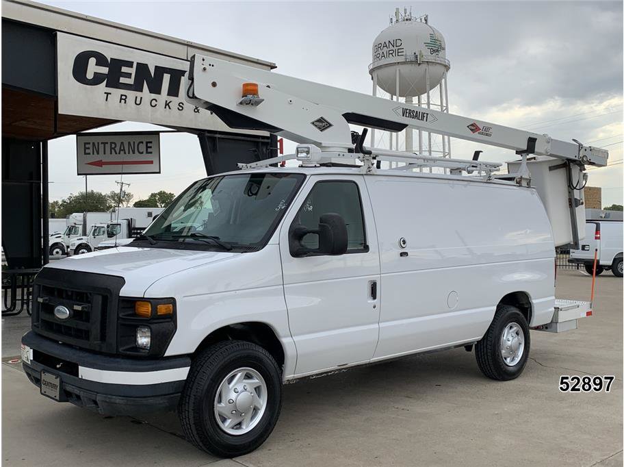 Used 2014 Ford E-350 and Econoline 350 Super Duty RWD image 3