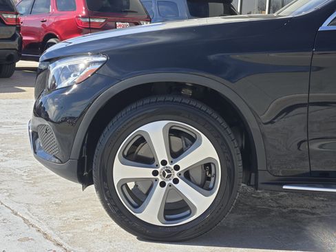 Used 2019 Mercedes-Benz GLC 300 4MATIC Coupe image 8