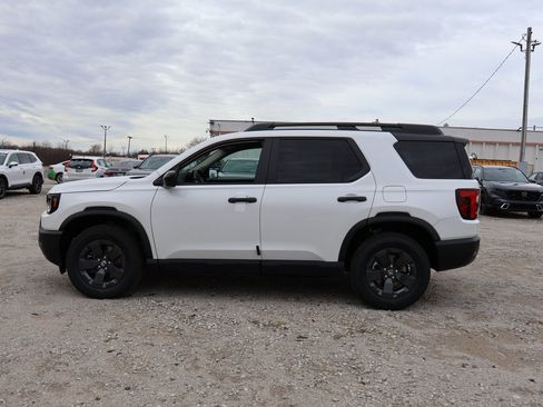 New 2026 Honda Passport RTL image 2