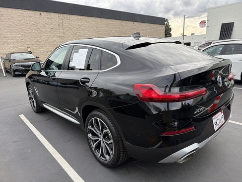 Certified 2023 BMW X4 xDrive30i w/ Premium Package image 7