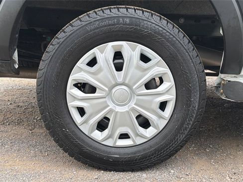 Used 2024 Ford Transit 250 Low Roof w/ Exterior Upgrade Package RWD image 24