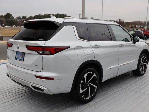 Used 2022 Mitsubishi Outlander SEL image 5