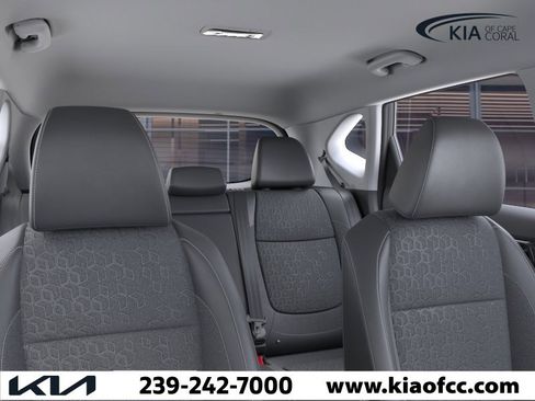 New 2026 Kia Seltos S FWD image 27