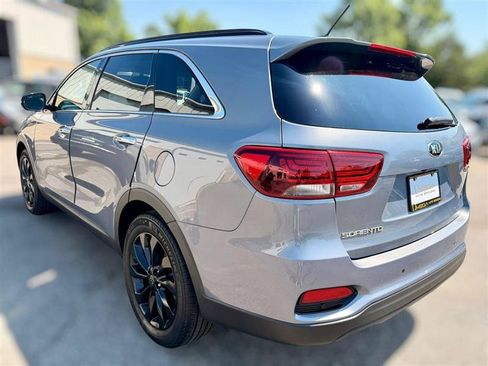 Used 2020 Kia Sorento S AWD/4WD image 5