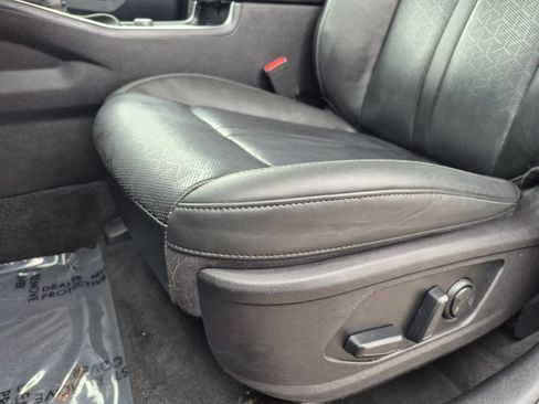 Used 2023 Kia Sorento S AWD/4WD image 12