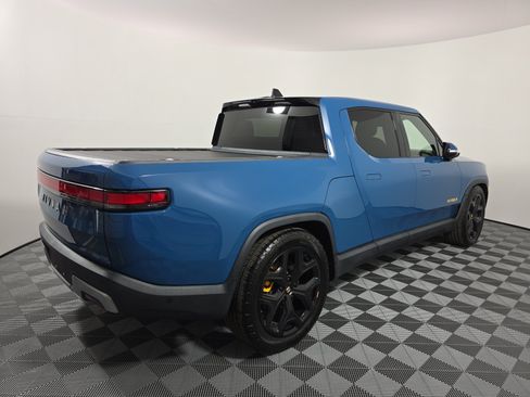 Used 2022 Rivian R1T Adventure AWD/4WD image 5